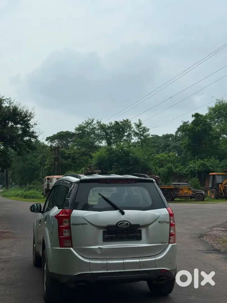 Mahindra Xuv500 2013 Car