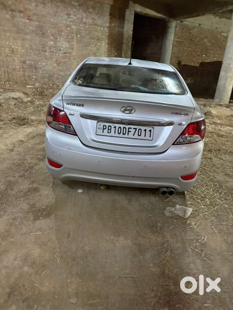Hyundai Car Diesel 2011
