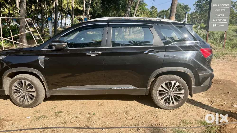 Mg Hector 2022 Petrol  Insurance Valid Till Next Year Mar 2027