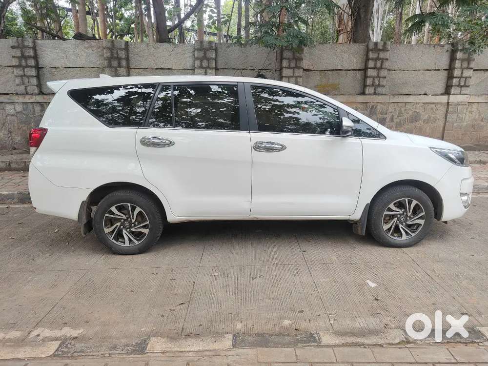 Toyota Innova Crysta Diesel Manual Well Maintained