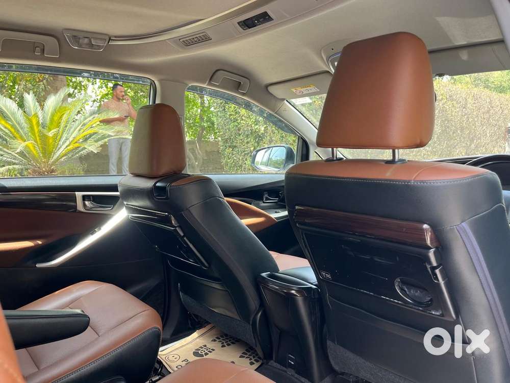 Toyota Innova Crysta [2020-ongoing] 2.4 Zx At 7 Str, 2022, Diesel