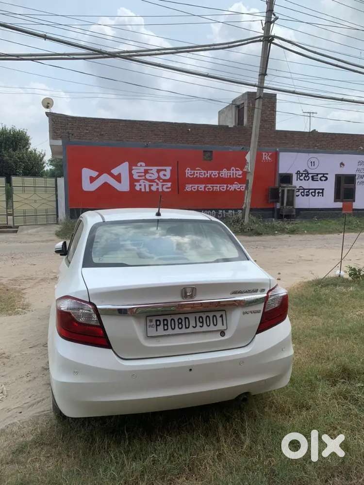 Honda Amaze 2016 Petrol Well Maintained