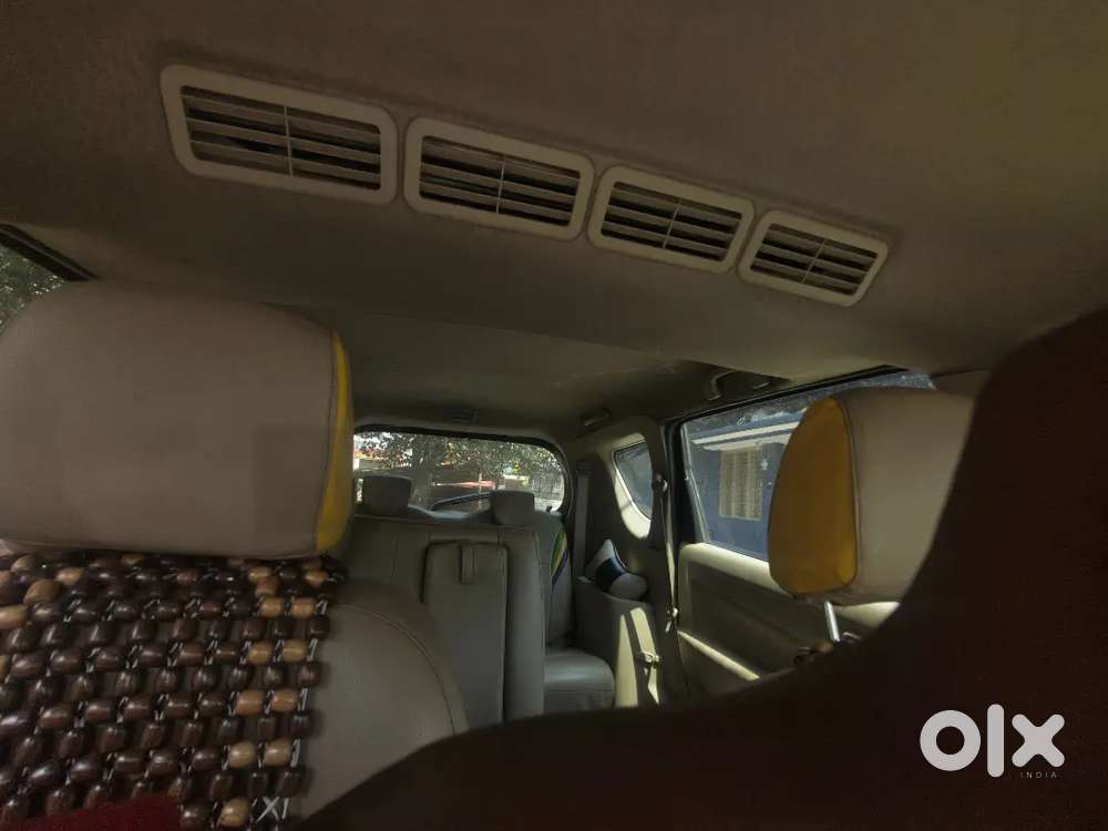 Maruti Suzuki Ertiga 2014 Diesel Good Condition Showroom Mantience