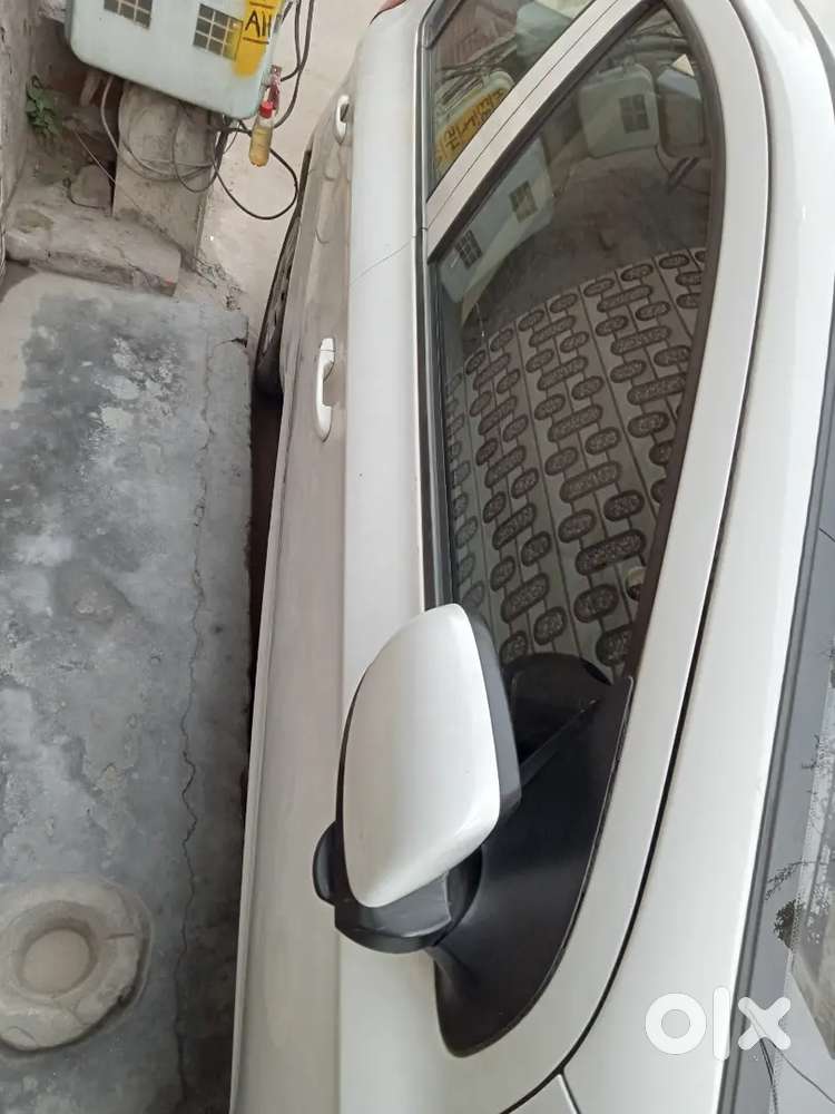 Hyundai I20 Sportz Petrol 2011exchange Aulto K10 Or I10