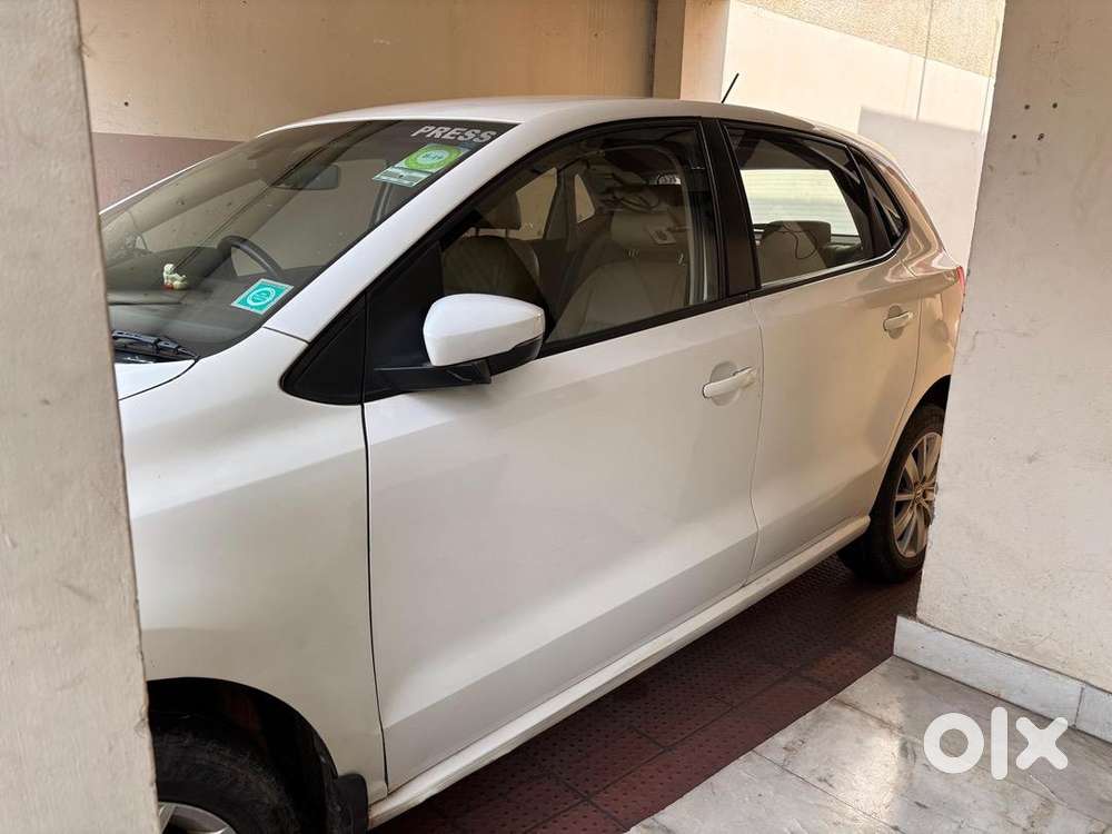 Volkswagen Petrol Car 2016