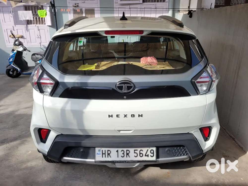 Tata Nexon 2020 Xz Petrol Manual Calgary White