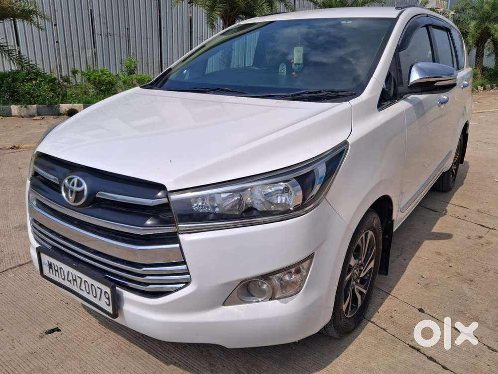 Toyota Innova Crysta 2.4 G Mt 7 Str, 2017, Diesel