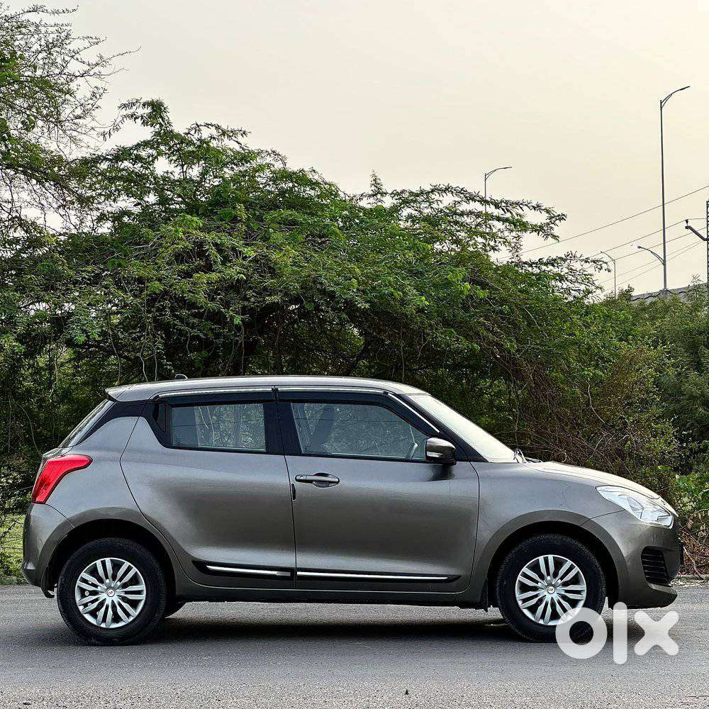 Maruti Suzuki Swift Vxi + Manual, 2020, Petrol