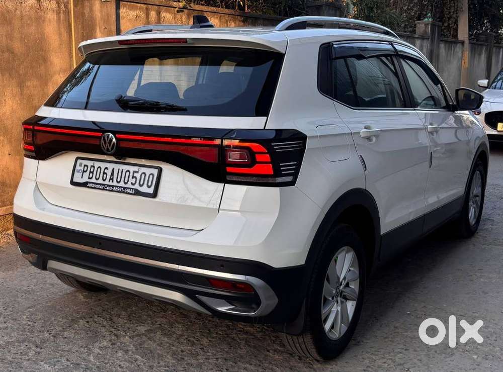 Volkswagen Taigun, 2023, Petrol