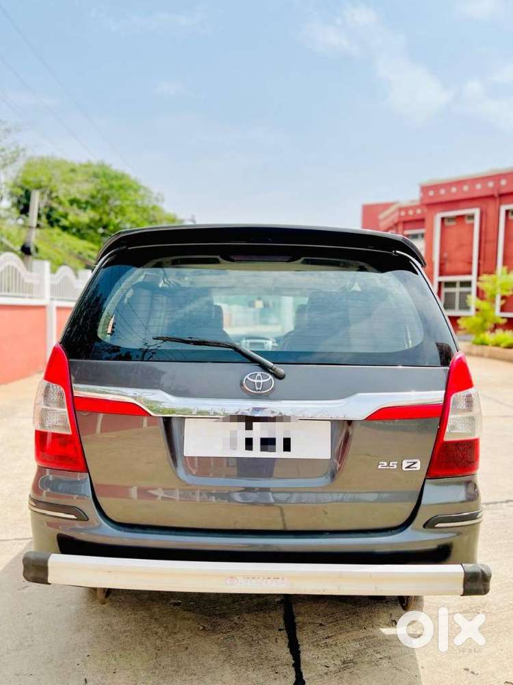 Toyota Innova 2.5 Z Diesel 7 Seater, 2015, Diesel