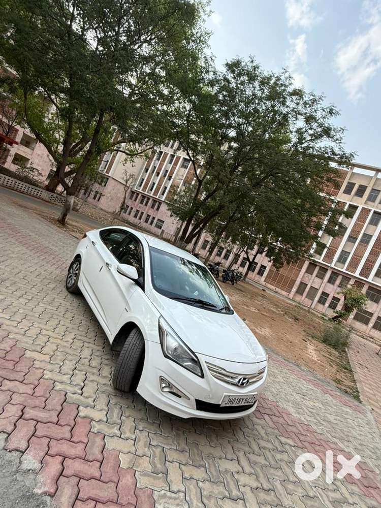 Verna Top Model Luxury