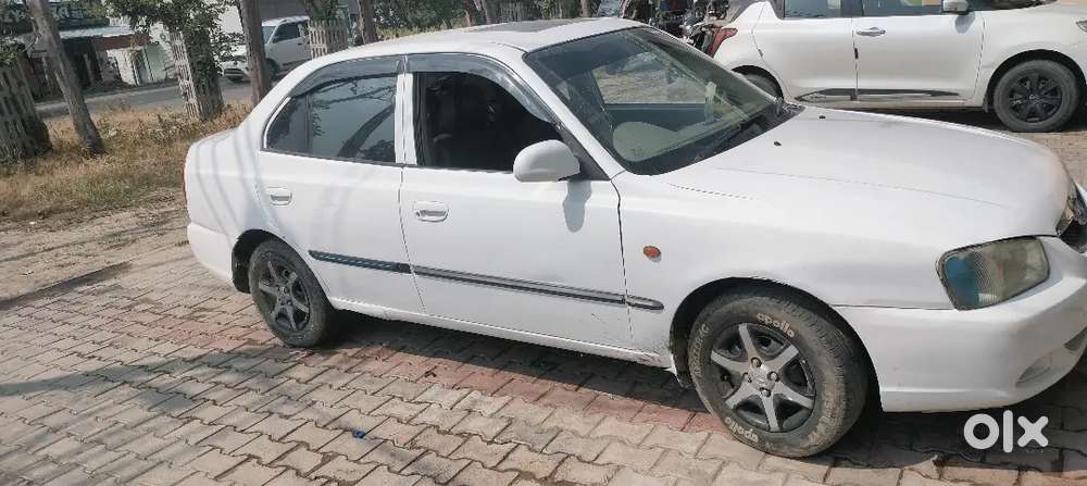 Hyundai Accent 1.5 Executive 2012 Time 11 Months Bache Hai