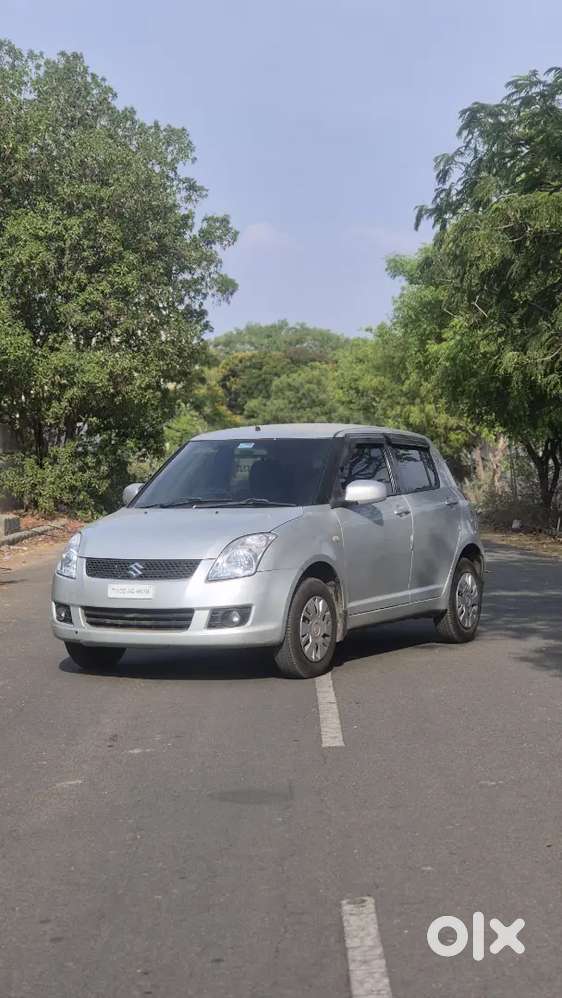 Maruthu Suzuki Swift Vxi