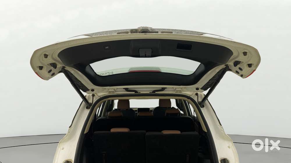 Mg Hector Plus Sharp Pro Blackstorm 2.0 Turbo Diesel 7 Str, 2024, Di..