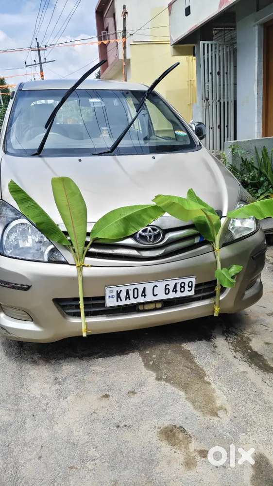 Toyota Innova 2.5 Gx 2010