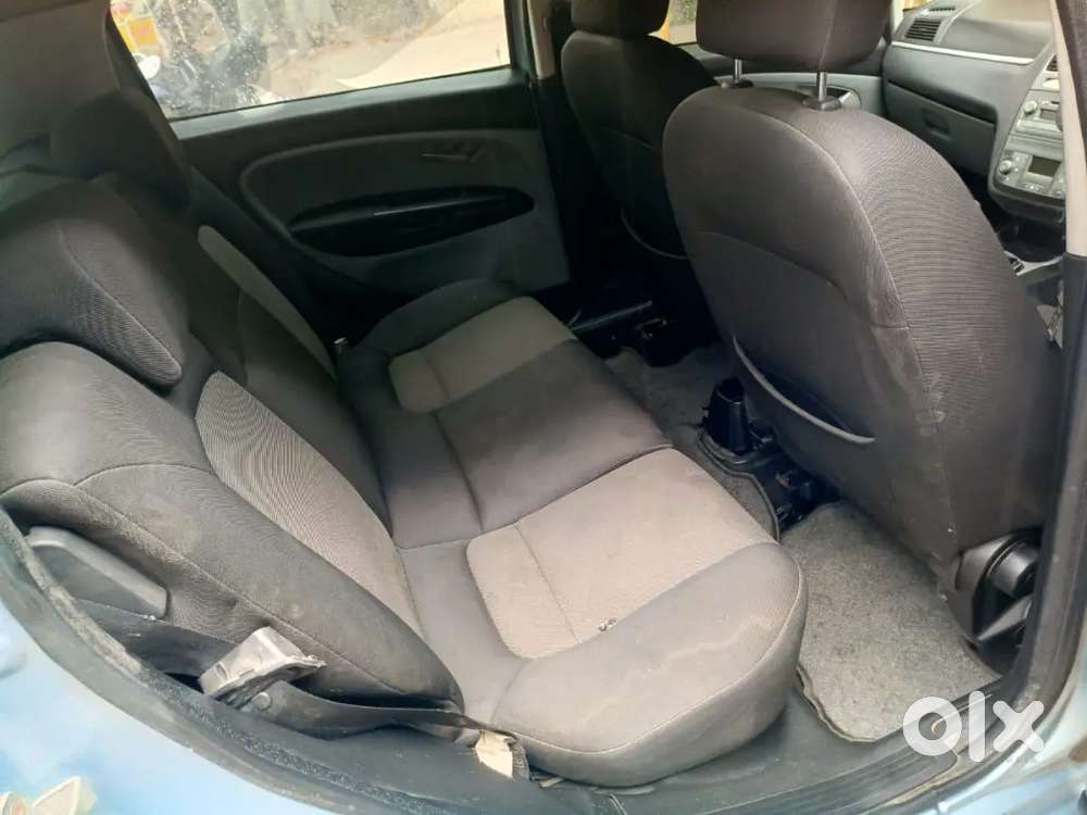 Fiat Grand Punto 2010 Diesel 72000 Km Driven