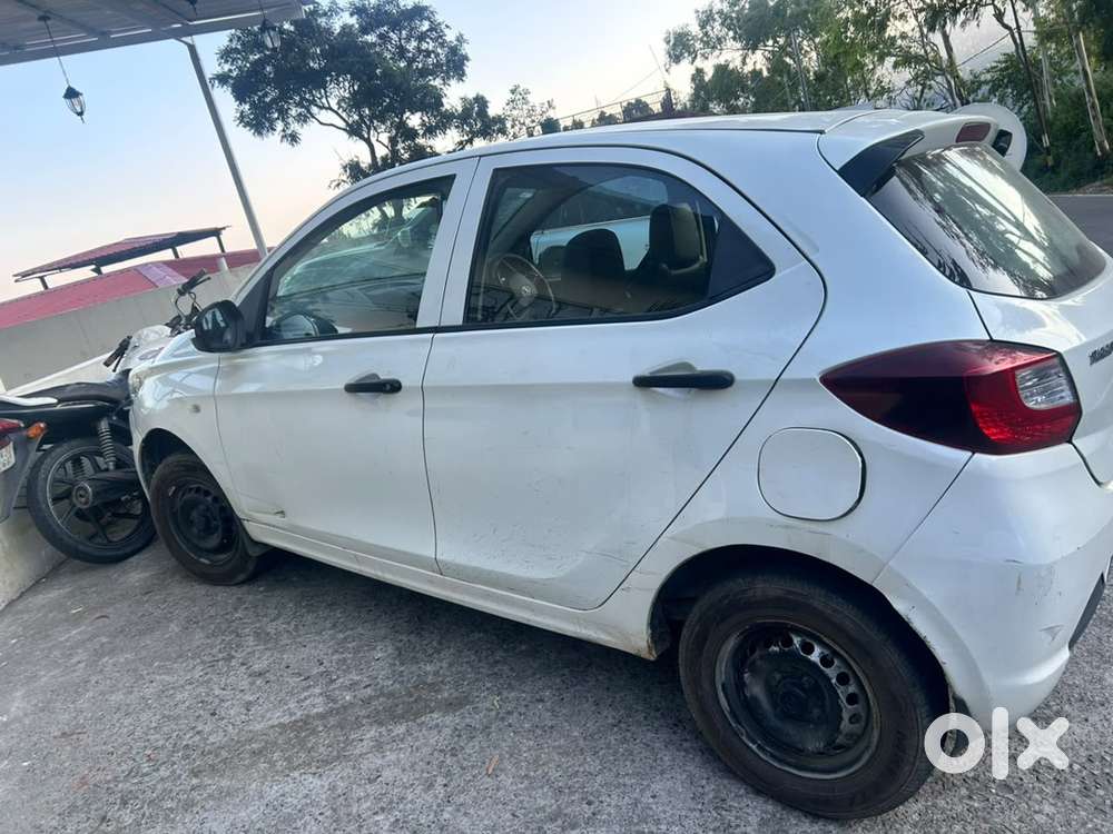 Tata Tiago Petrol 2019