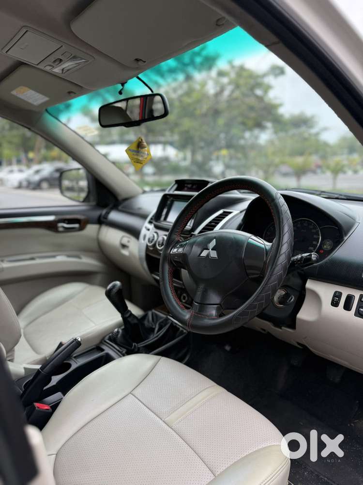 Mitsubishi Pajero Sport 2.5 Manual, 2016, Diesel