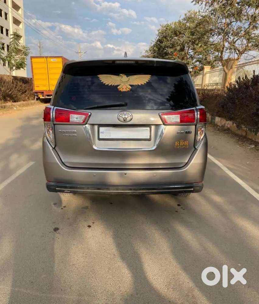 Toyota Innova Crysta 2016 Diesel 127000 Km Driven