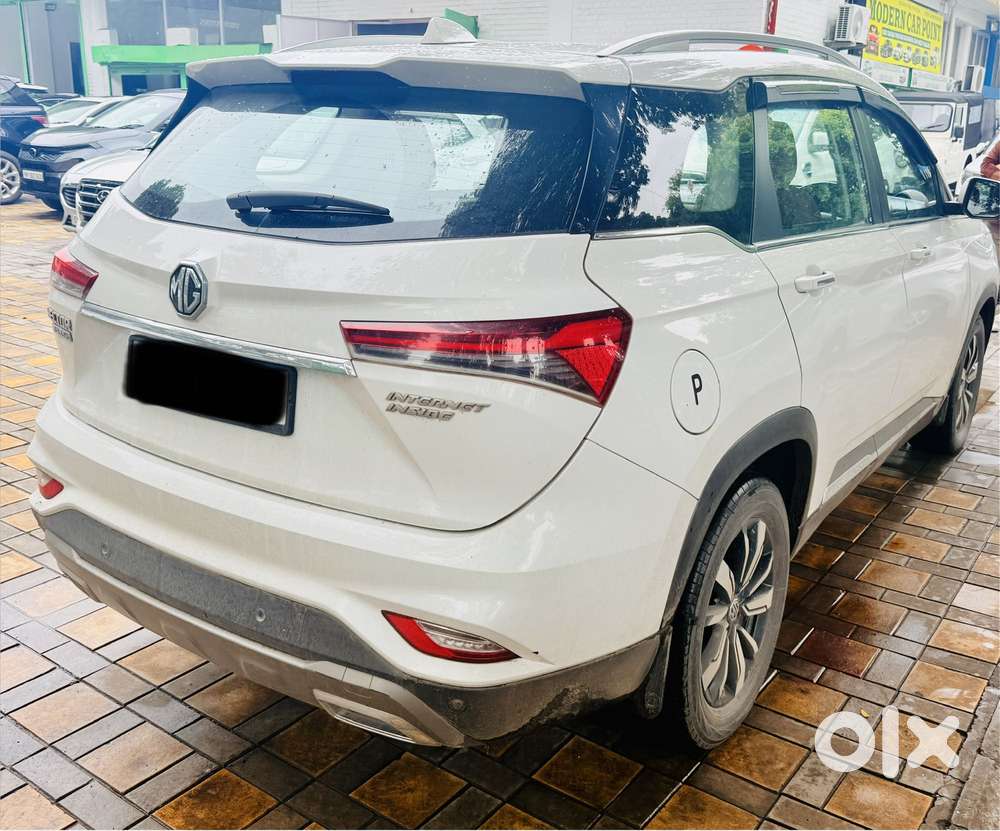 Mg Hector Plus Sharp Pro 1.5 Turbo Petrol Cvt 6 Str Dual Tone, 2020,..