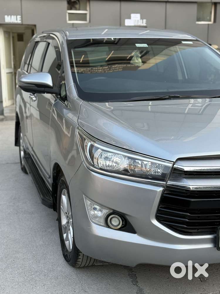 Toyota Innova Crysta