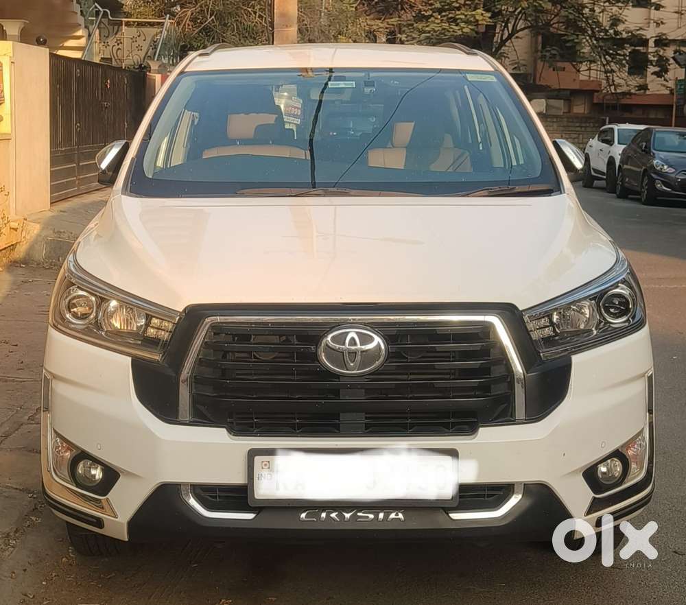Toyota Innova Crysta 2.4 Z 7 Str, 2023, Diesel