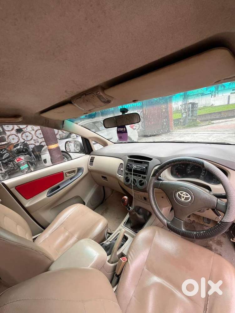 Toyota Innova 2008 Diesel 100000 Km Driven