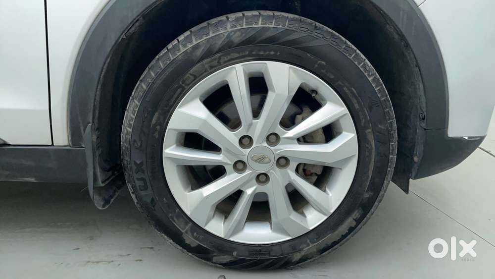 Mahindra Xuv300 W8, 2019, Petrol