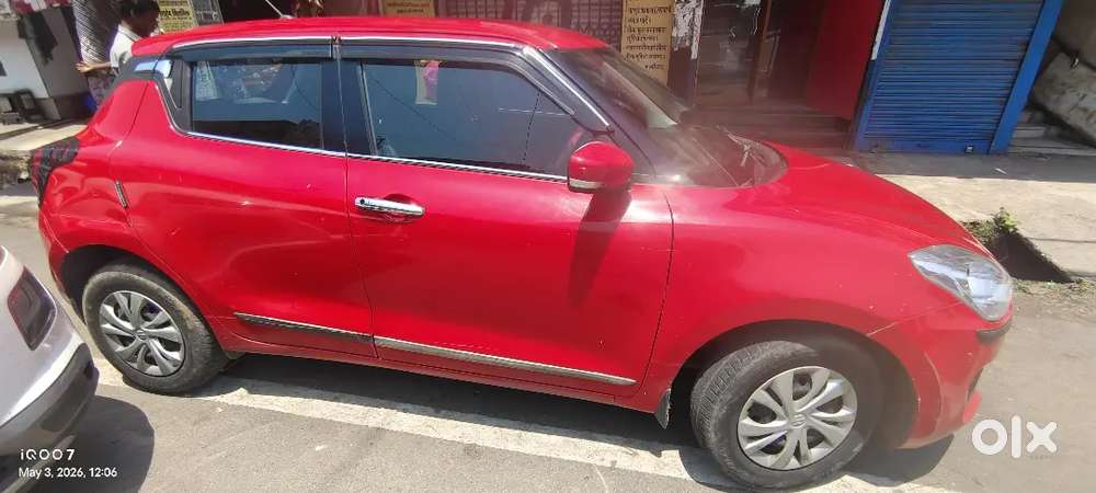 Maruti Suzuki Swift 2018 Petrol 37300 Km Driven