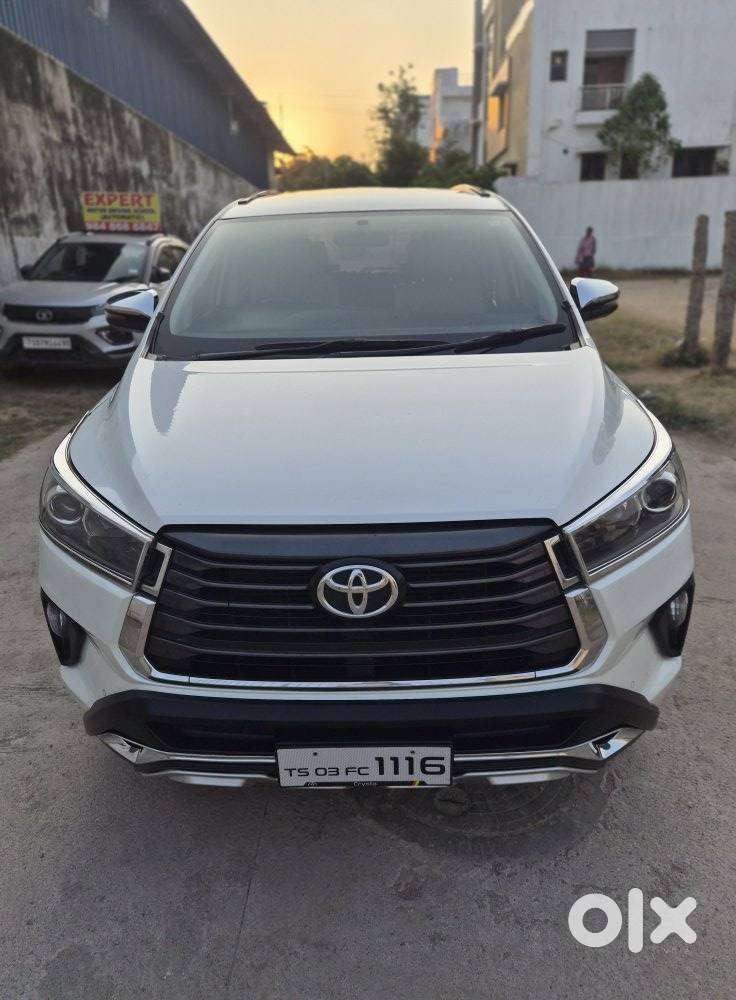 Toyota Innova Crysta