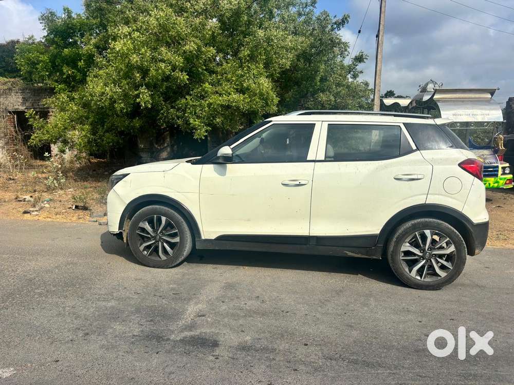 Mahindra Xuv300 W8 1.5 Diesel Dual Tone, 2019, Diesel