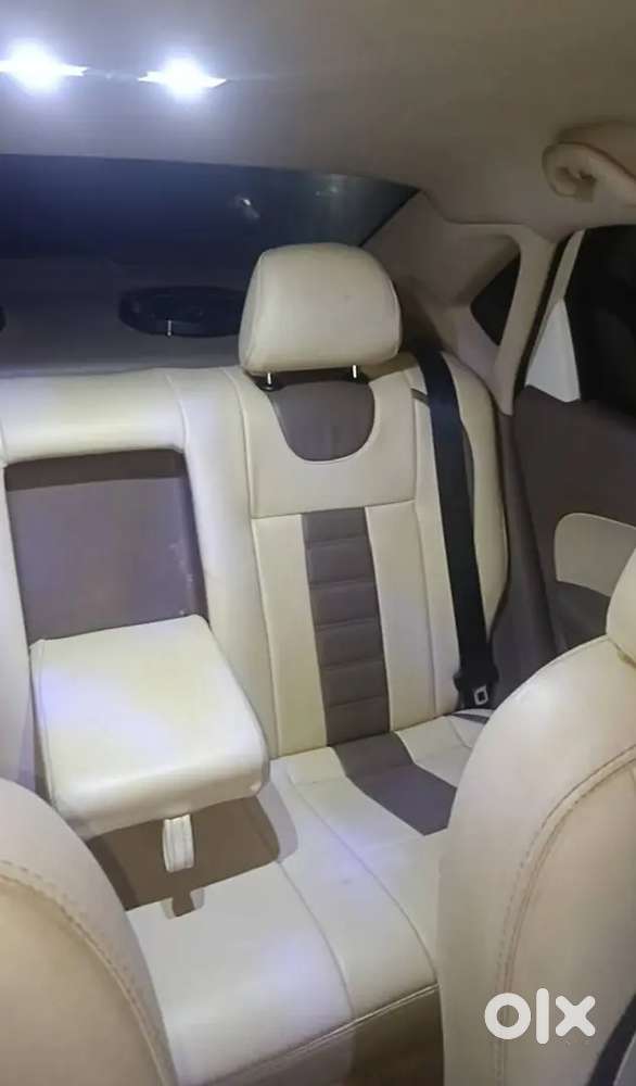 Skoda Rapid Tsi Active 2012