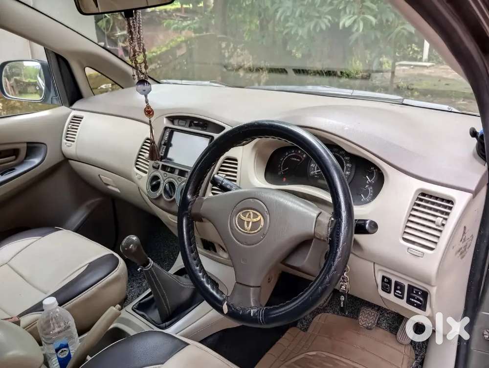 Toyota Innova 2.5g 2009