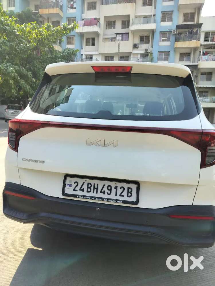 Kia Carens Premium 7 2024