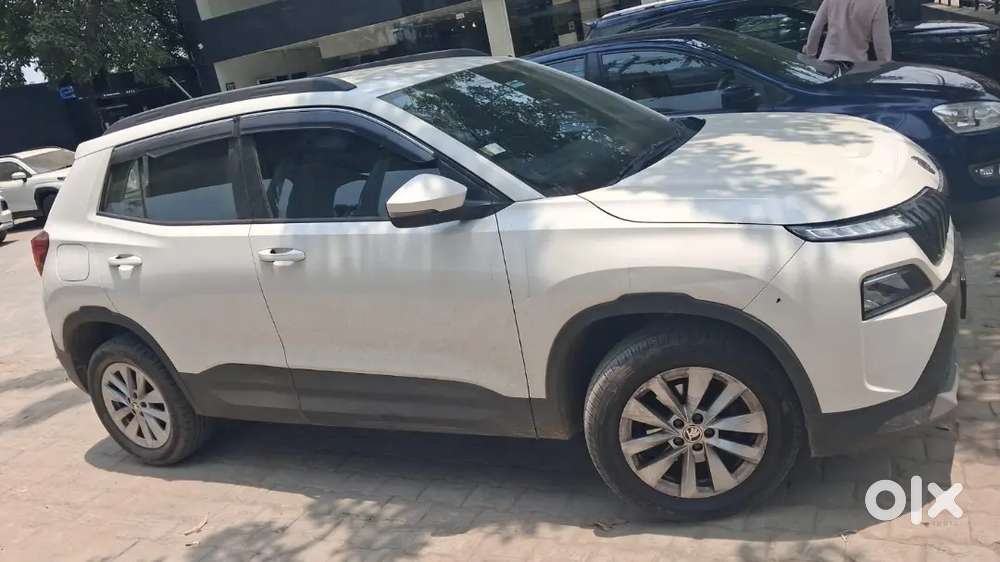 Skoda Kylaq 2025 Petrol Well Maintained