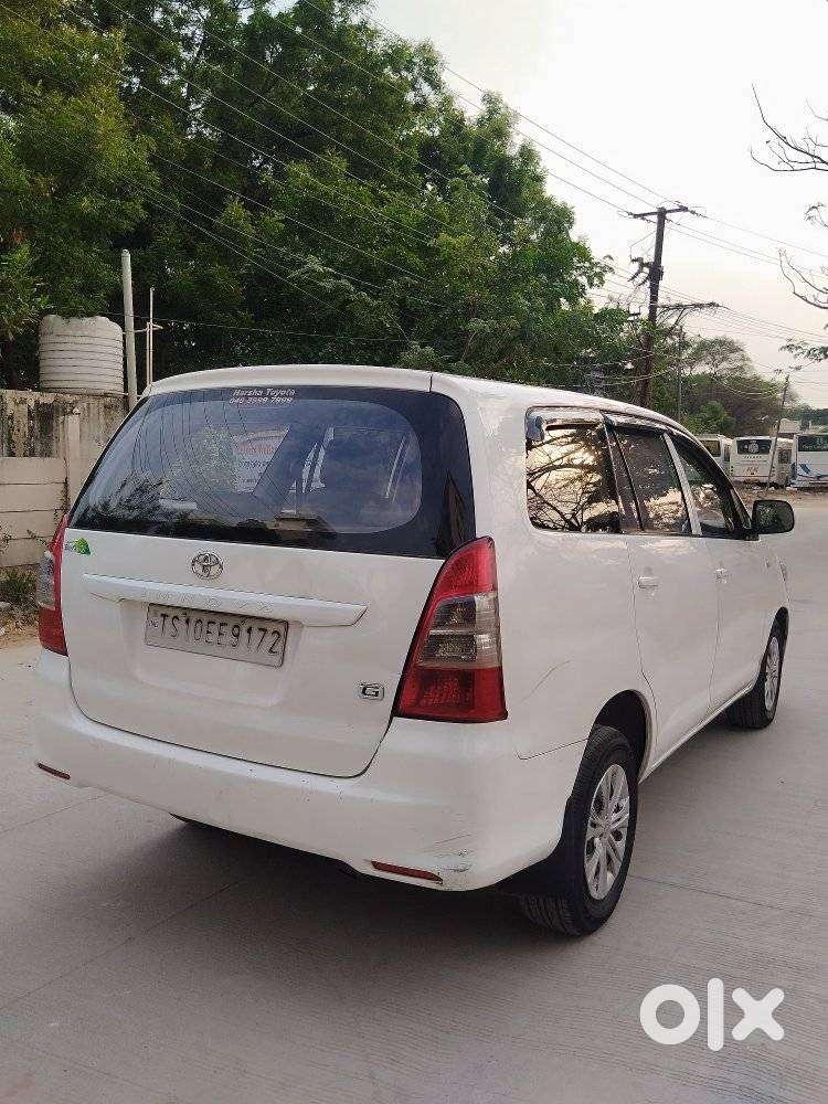 Toyota Innova 2.5 G (diesel) 7 Seater, 2015