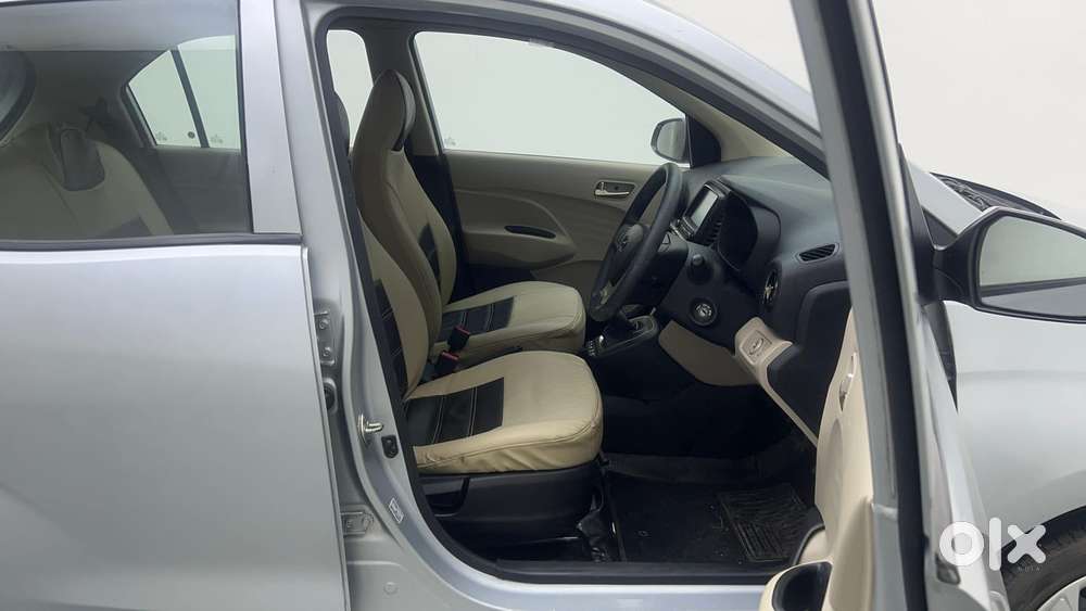 Hyundai Santro Asta, 2019, Petrol