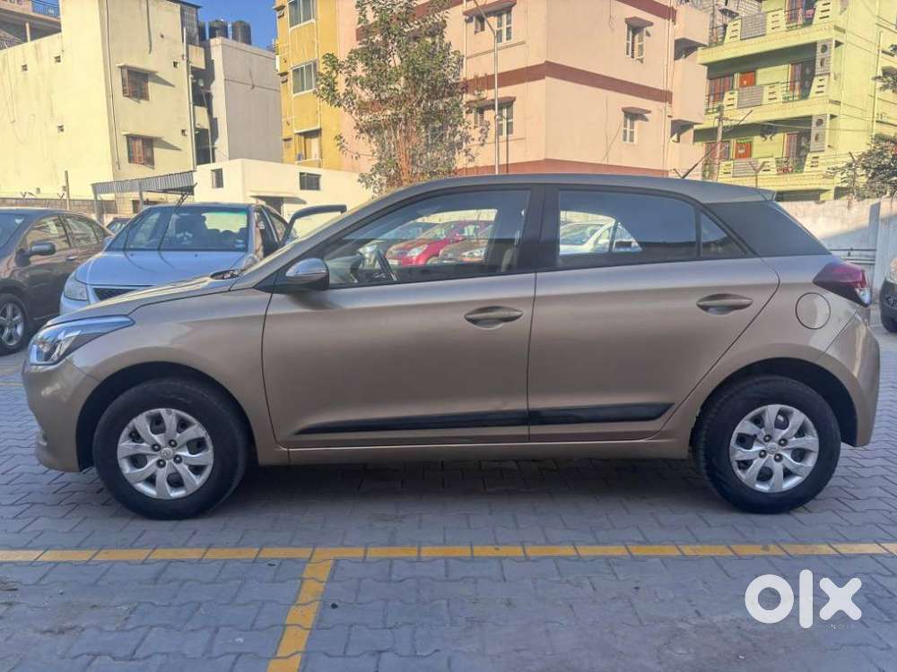 Hyundai Elite I20 Sportz (o) 1.2, 2015, Petrol