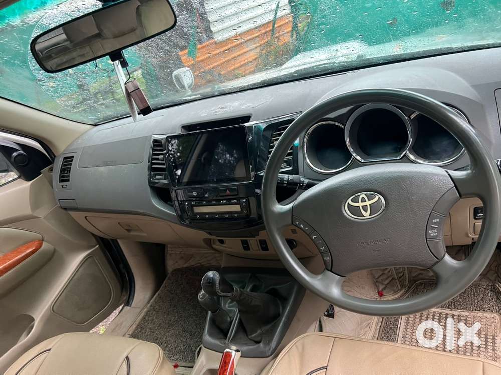 Toyota Fortuner Diesel 2010