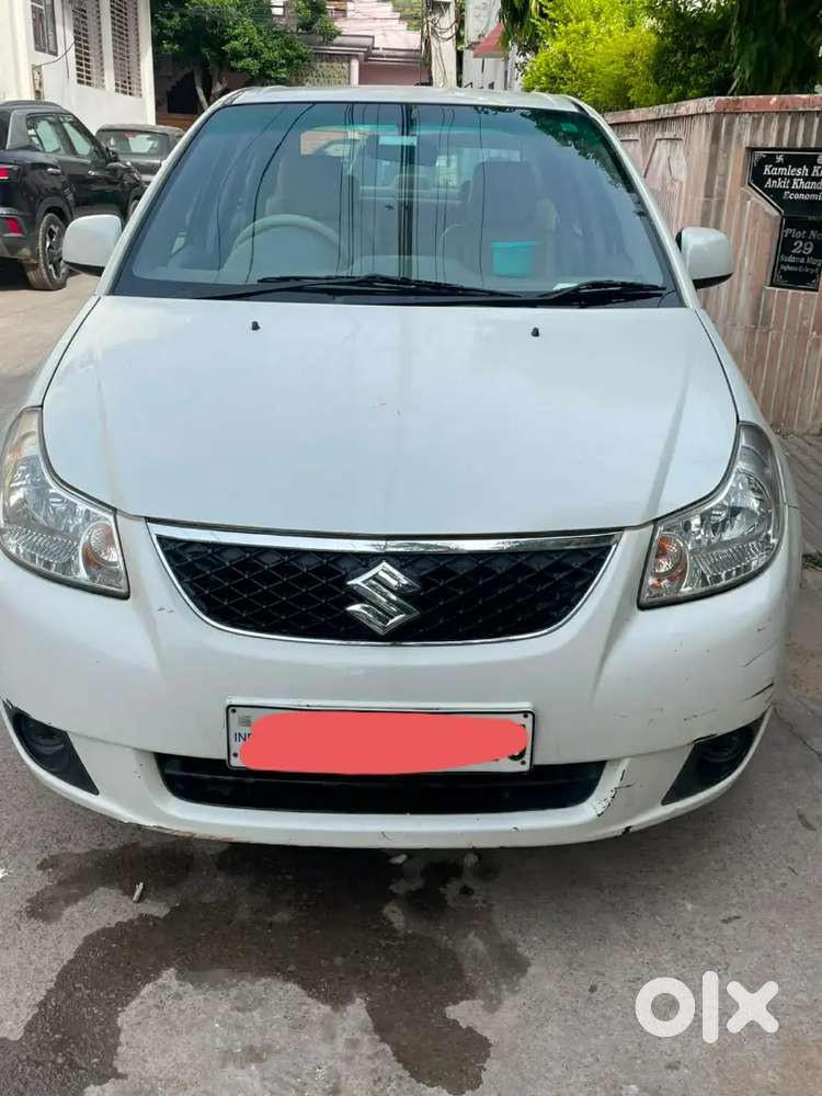 Maruti Suzuki Sx4 2013