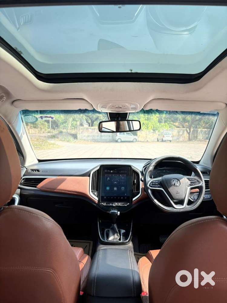 Mg Hector Plus Top Model 6 Str