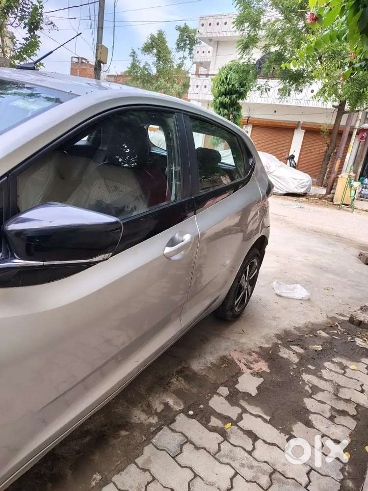 Tata Altroz 2020 Petrol 23000 Km Driven