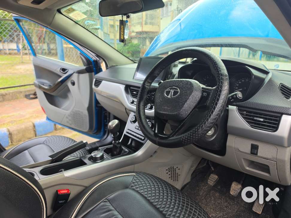 Tata Nexon 1.2 Revotron Xm, 2018, Petrol