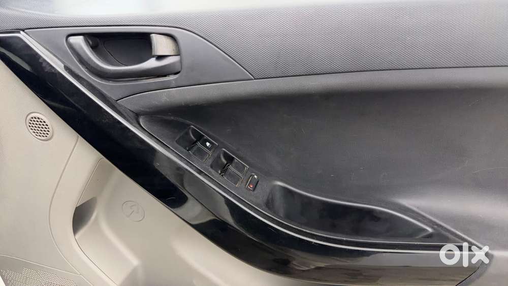 Tata Nexon 1.2 Revotron Xm, 2019, Petrol