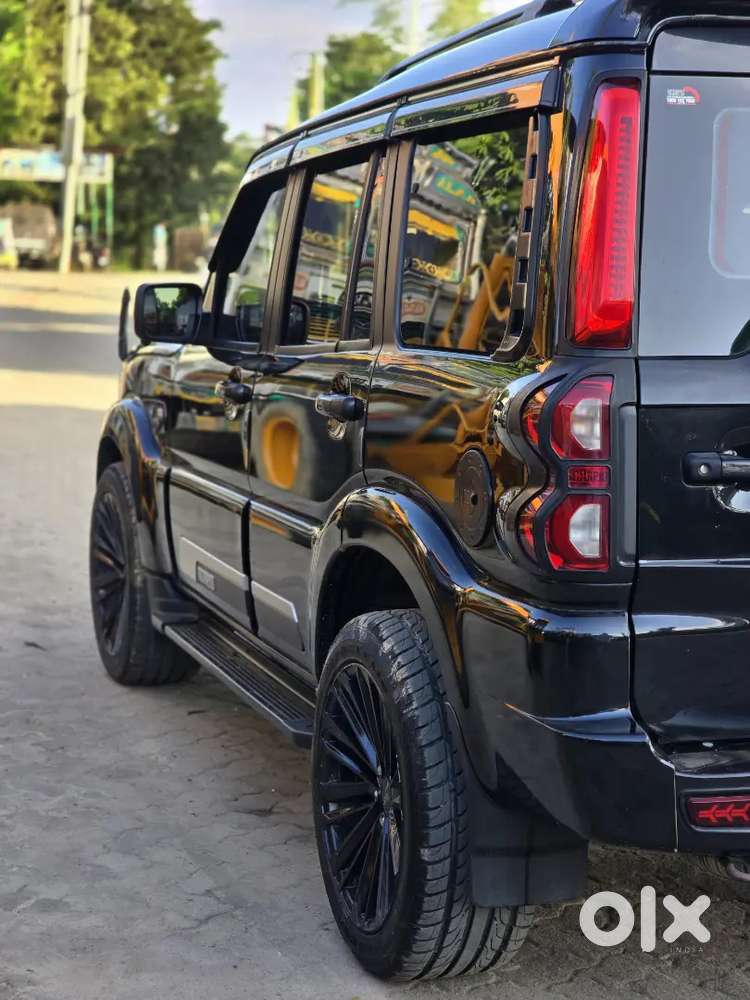Mahindra Scorpio Classic S11. As01fv