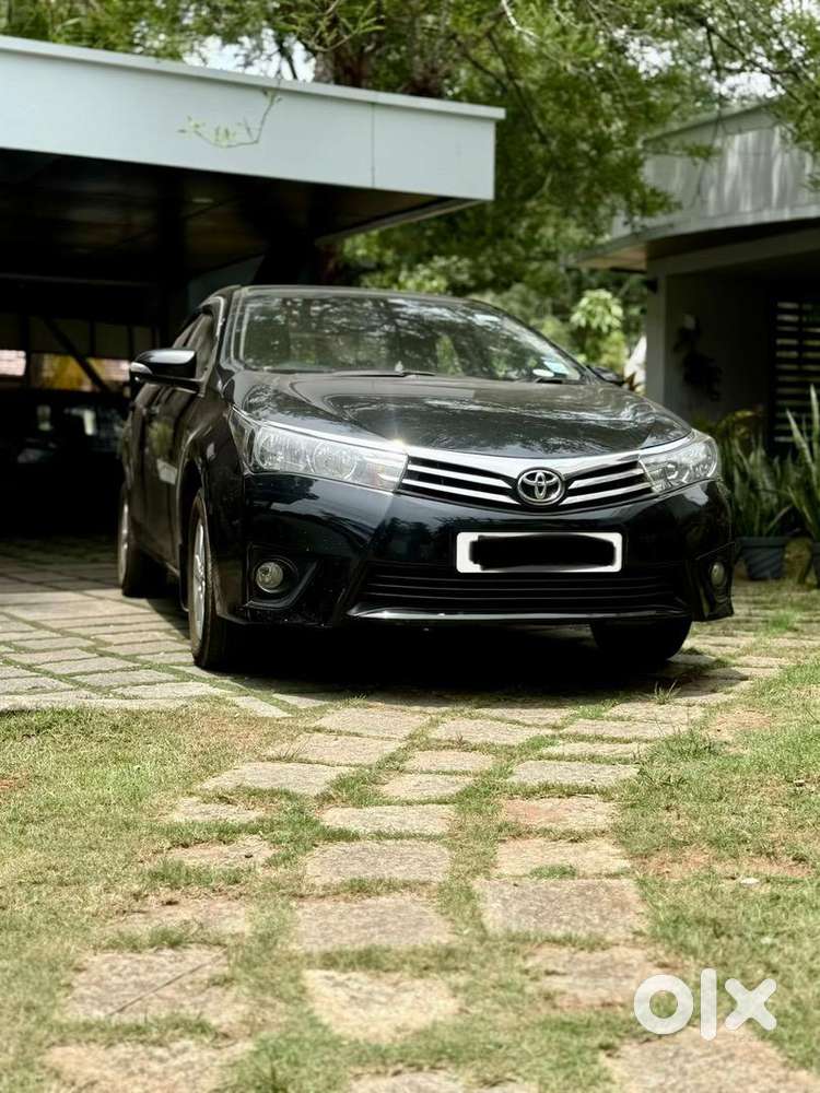 Toyota Corolla Altis 2014 Diesel Well Maintained