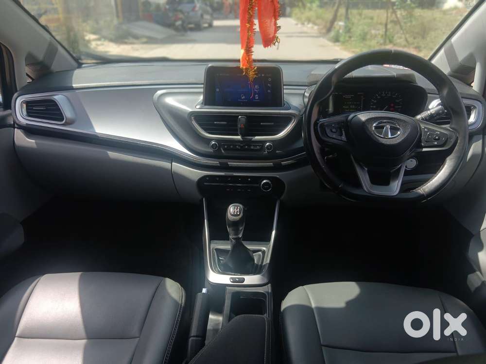 Tata Altroz Xz, 2020, Petrol