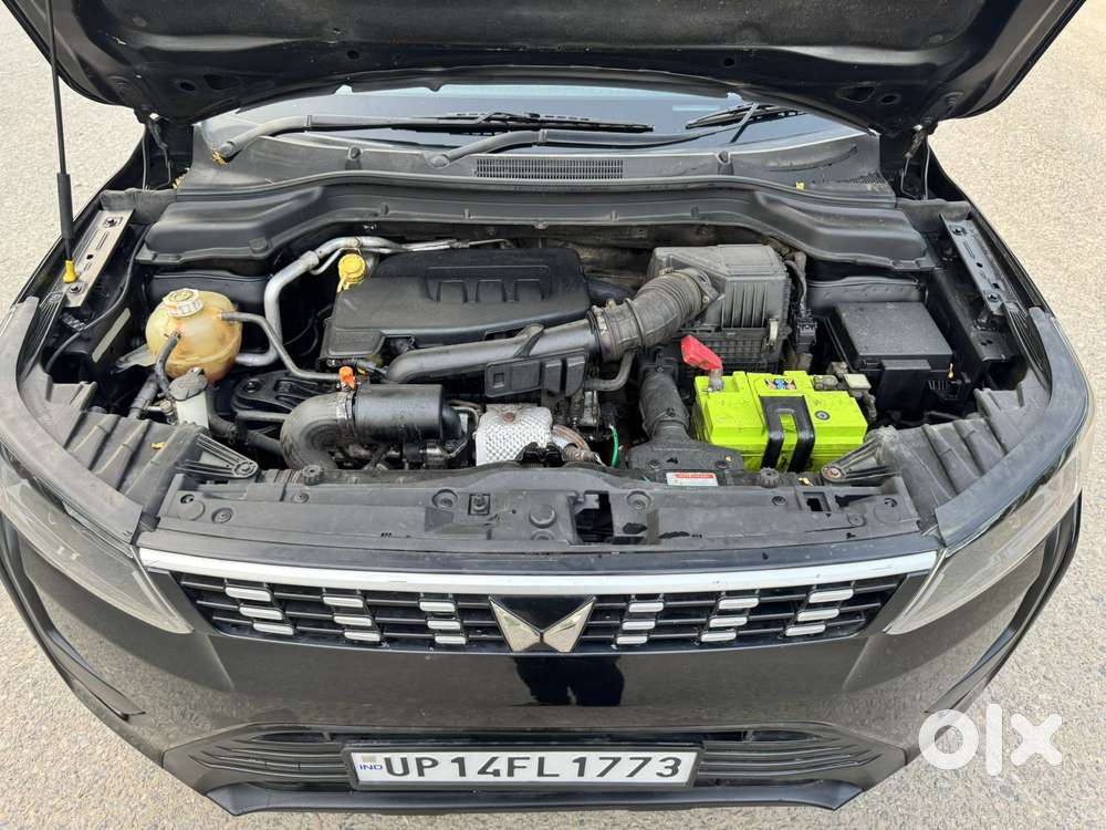 Mahindra Xuv300 W6, 2023, Petrol