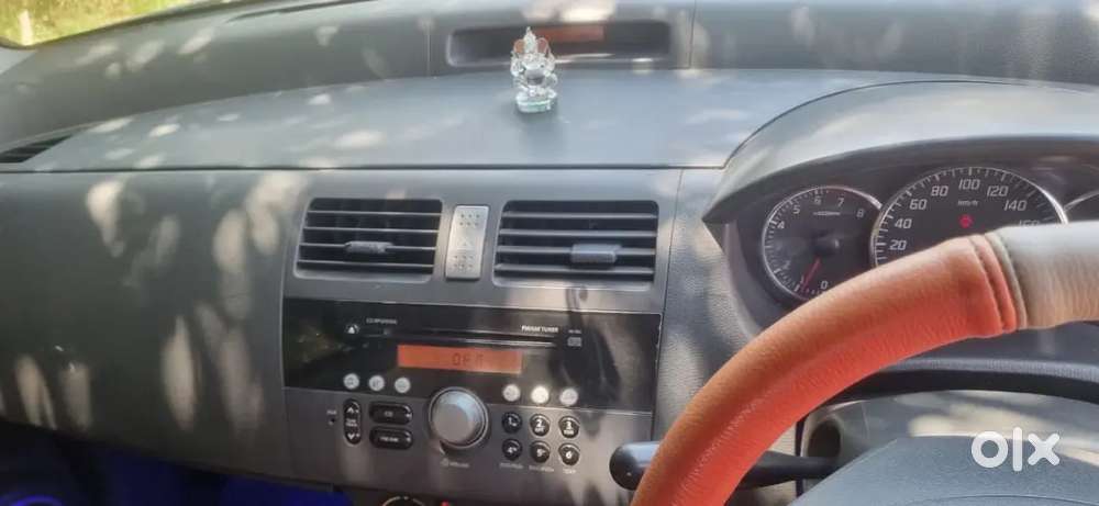 Maruti Suzuki Swift Dzire 2009 Petrol 96500 Km Driven