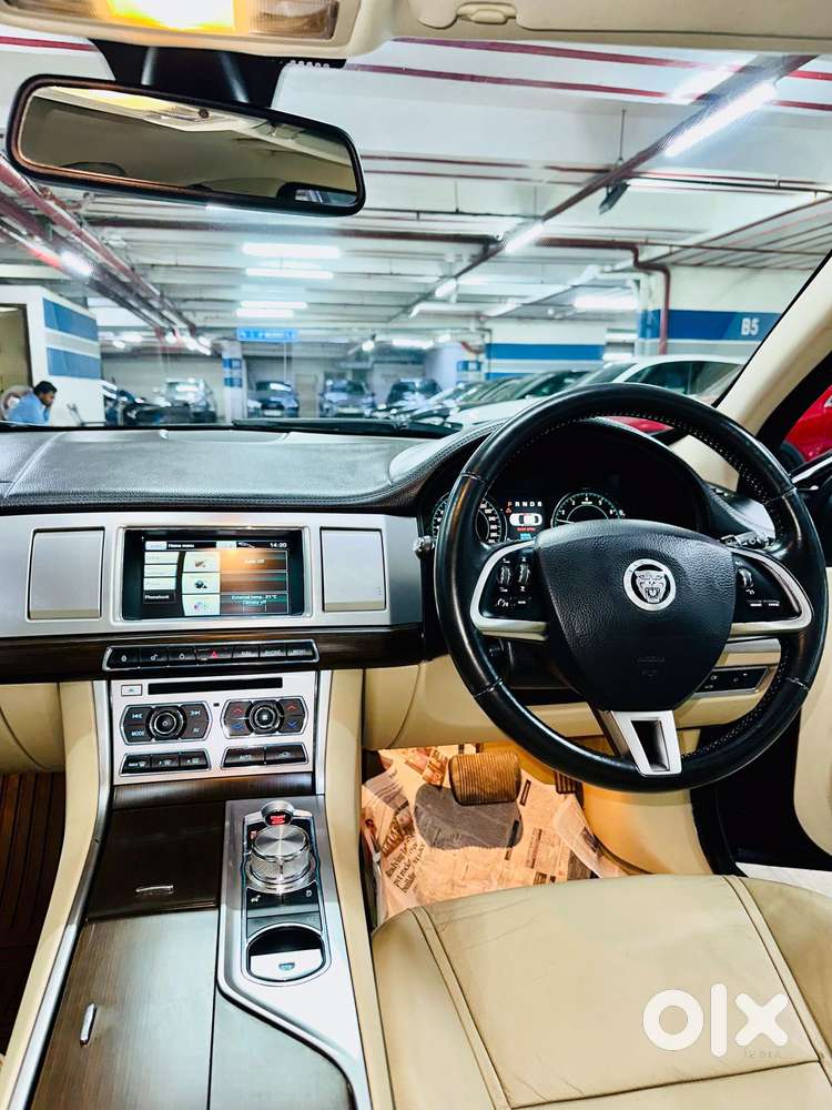 Jaguar Xf Petrol 2.0, 2014, Petrol